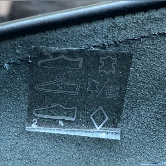 DR. MARTENS ADRIAN YELLOW STITCH TASSEL LOAFERS Women's 8, Men 7 - Picture 10 of 12